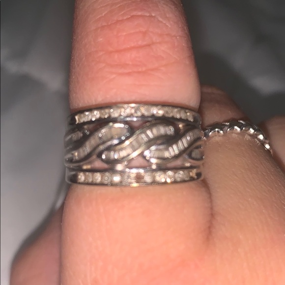 silver chunky ring - Picture 6 of 6